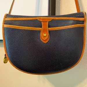 Dooney & Bourke crossbody bad